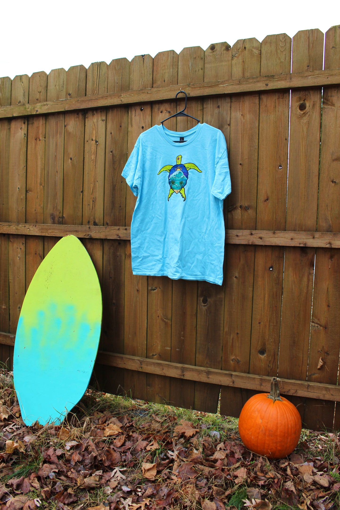 Free Flowin' Solid Color Turtle Tee